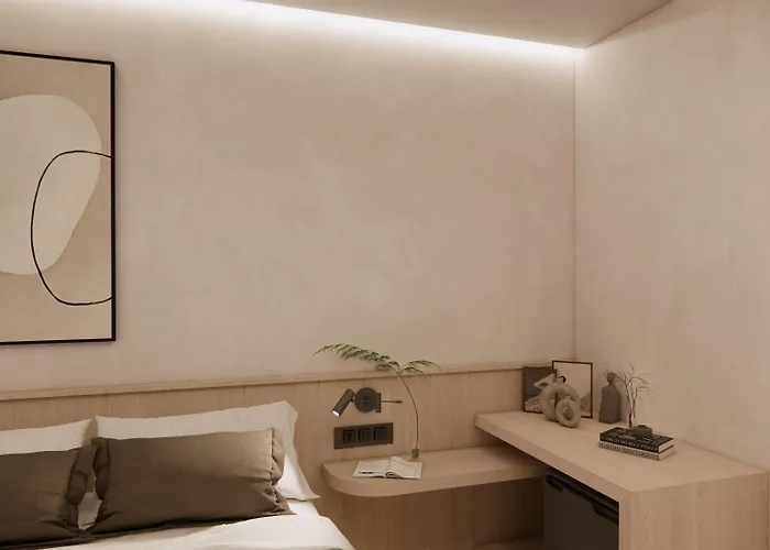 Cota Station Hotel 3*